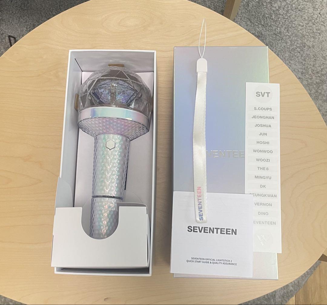 

[USED] SEVENTEEN penlight with box
