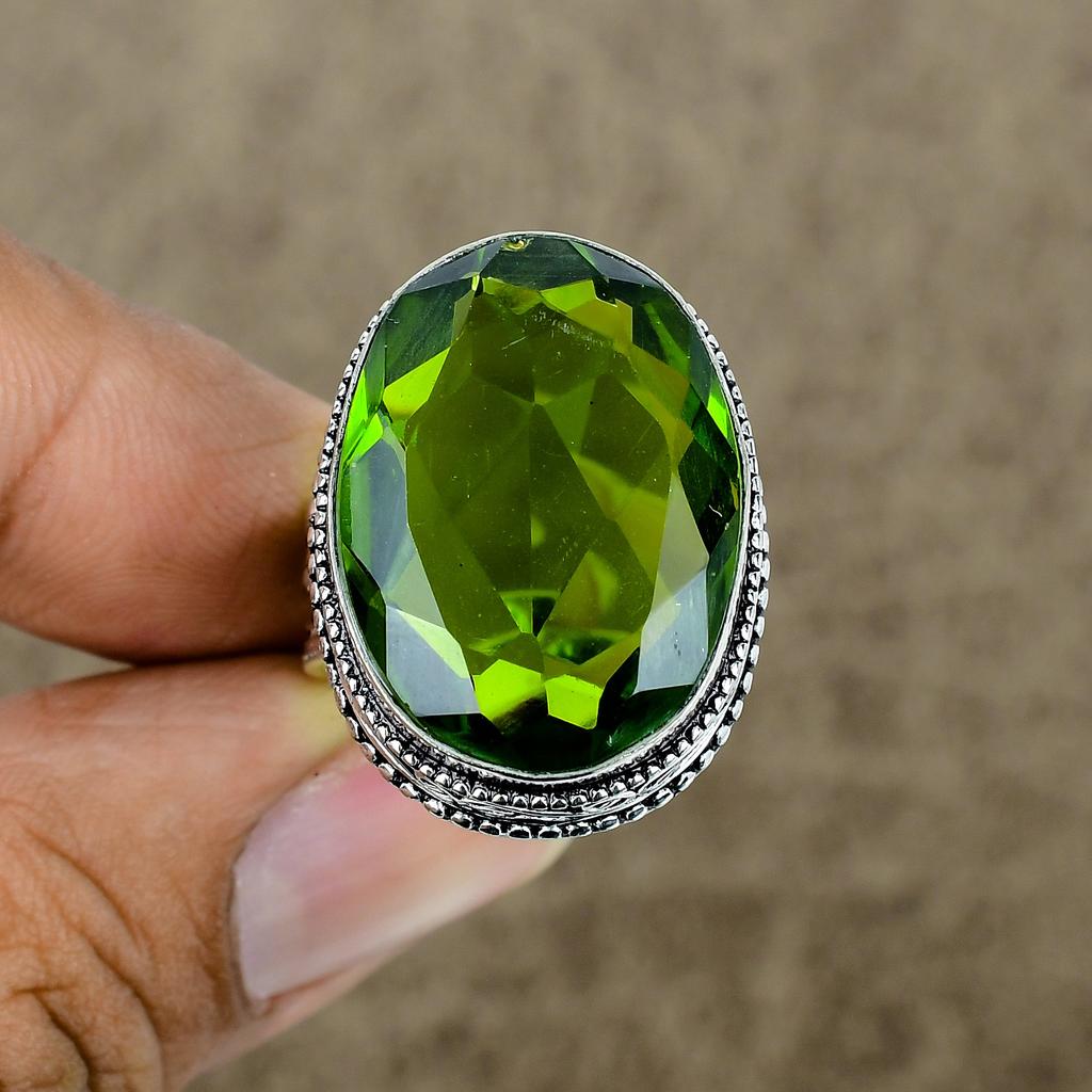 Peridot Genstone Handmade 925 Sterling Silver Jewelry Ring Size 8 KKG-454