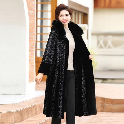 Winter Clothing New Middle-aged and Elderly Women's Fur Integrated Coat, Medium Length Mother's Deer Fur Plush Jacket