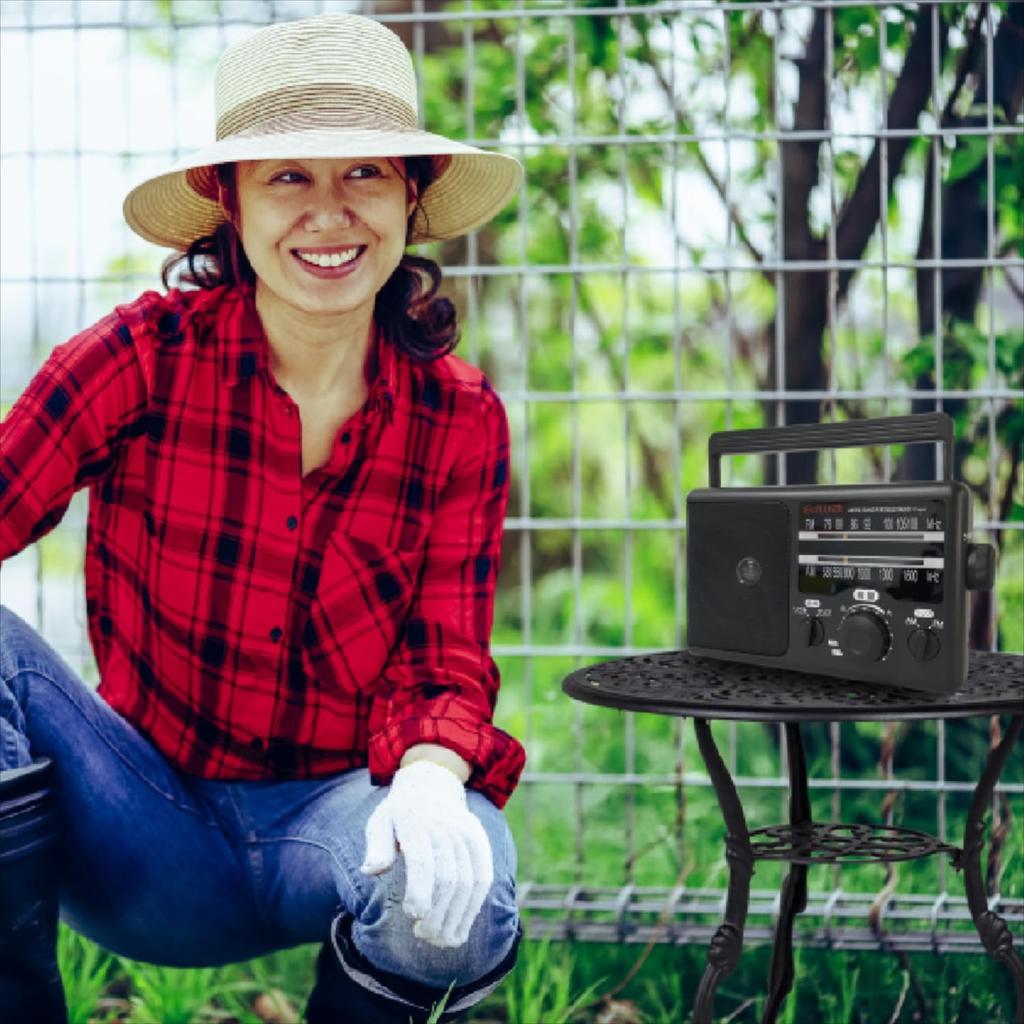 Aiwa Audio-G PHR1 Cassette Tape Player, Black (GAA4-PHR0001) Includes 4 D Batteries and 2 Cleaning Cloths