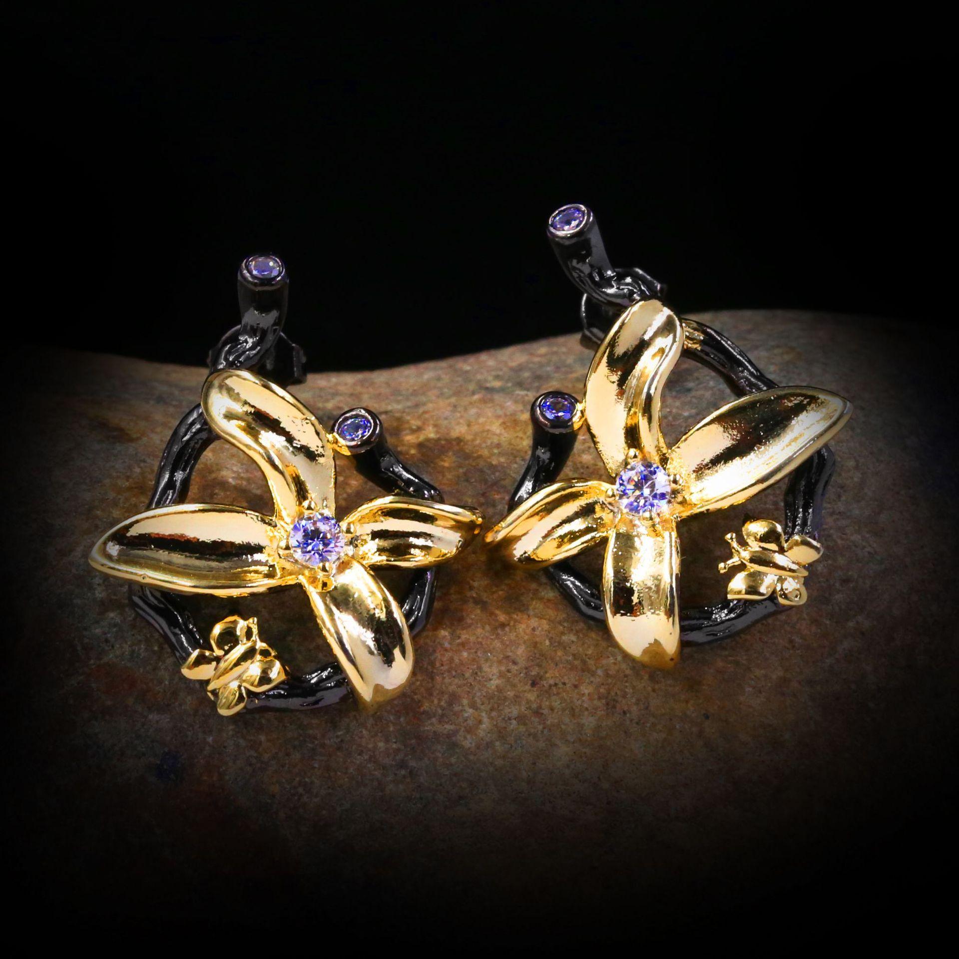 

Высококачественные легкие и роскошные стильные двухцветные серьги-бантики с цирконами Super Flash Fairy для женщин