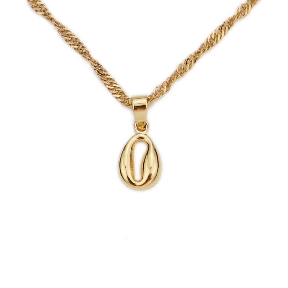 European & American Gold Necklace: Stainless Steel Chain with Brass Pendant, Conch-Shaped Shell. Long, Fashionable, Personalizable Jewelry.