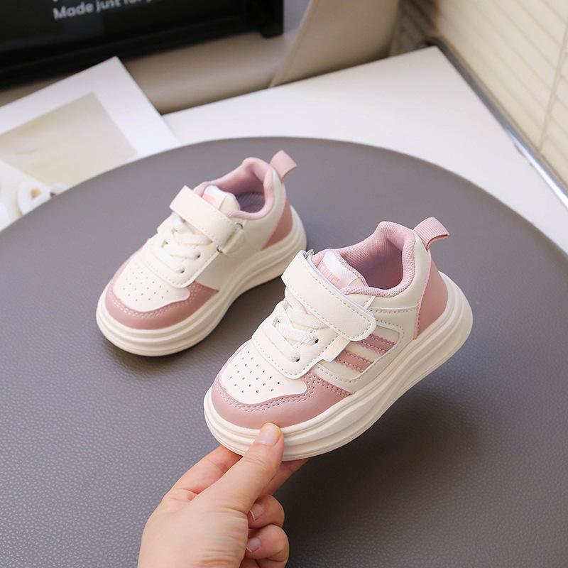 Children's little white shoes 2025 spring and autumn new Korean version of girls board shoes boys casual sports shoes children's shoes