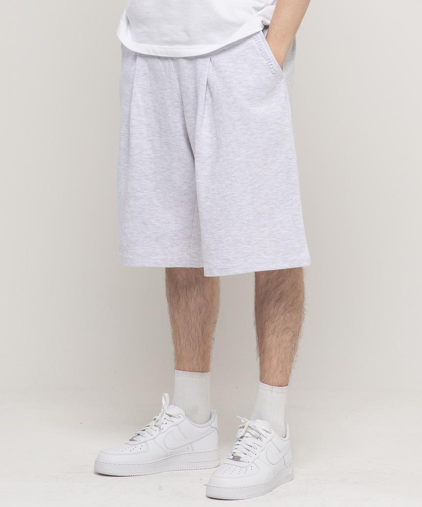 CHAMBROS Point Logo Embossed One-Pleat Sweat Shorts Bermuda Pants [White Melange]