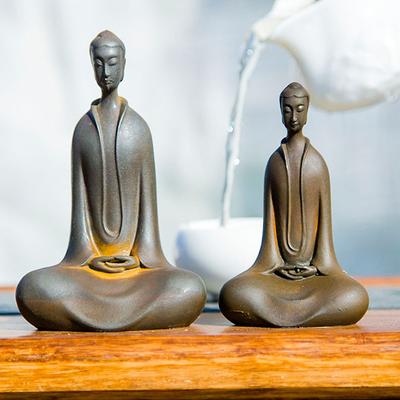 Japoński Żelazny Budda Zazen Figurka Mnicha z Żeliwa Minimalistyczne Statuetki Buddy do Dekoracji Domu Mini Medytacyjny Blat Dekoracja Domu