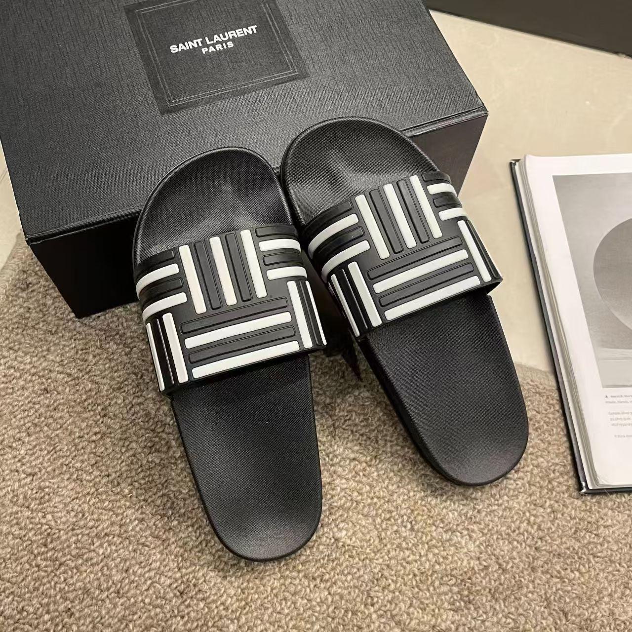 

Slippers men s one-word drag home non-slip couple wear non-slip indoor bathroom hotel beach slippers women 45-46 (one size smaller)