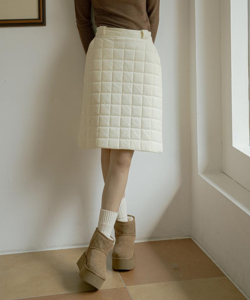 Banwonateullie P3168 Square Quilting Skirt_Ivory