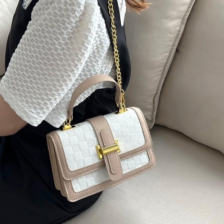 Womens Stylish 2022 Casual Shoulder Bags Chic Small Square Handheld Purses In White Khaki Black And