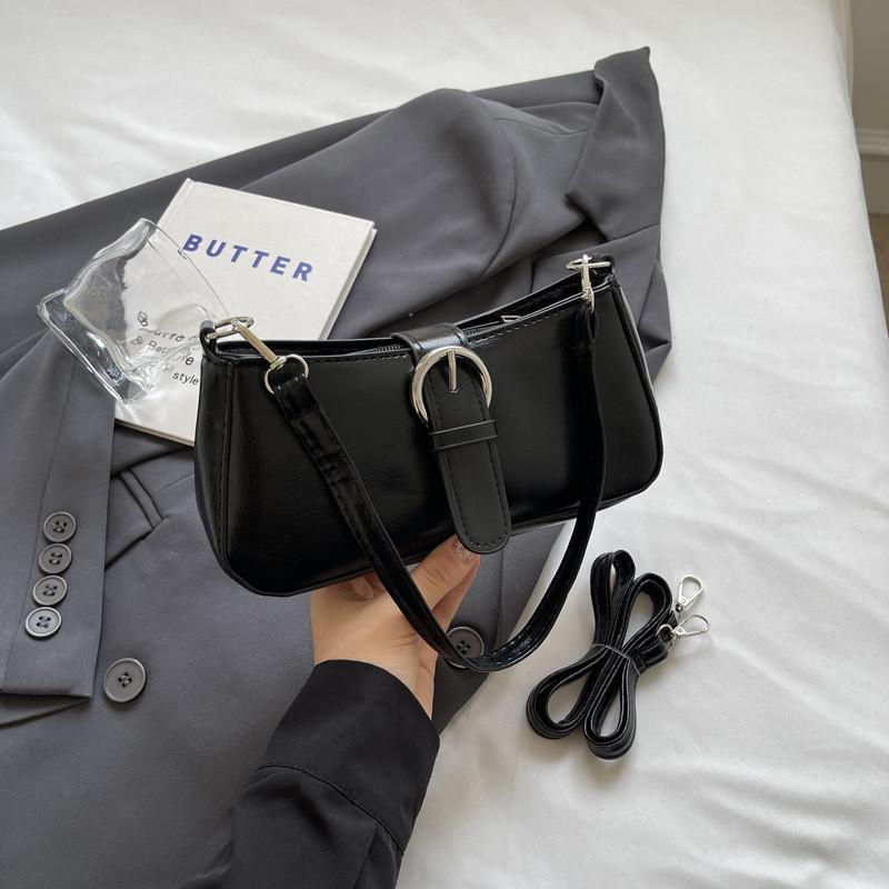 Trendy Fashionable Small Square Bag With Soft Texture For Everyday Use In Autumn