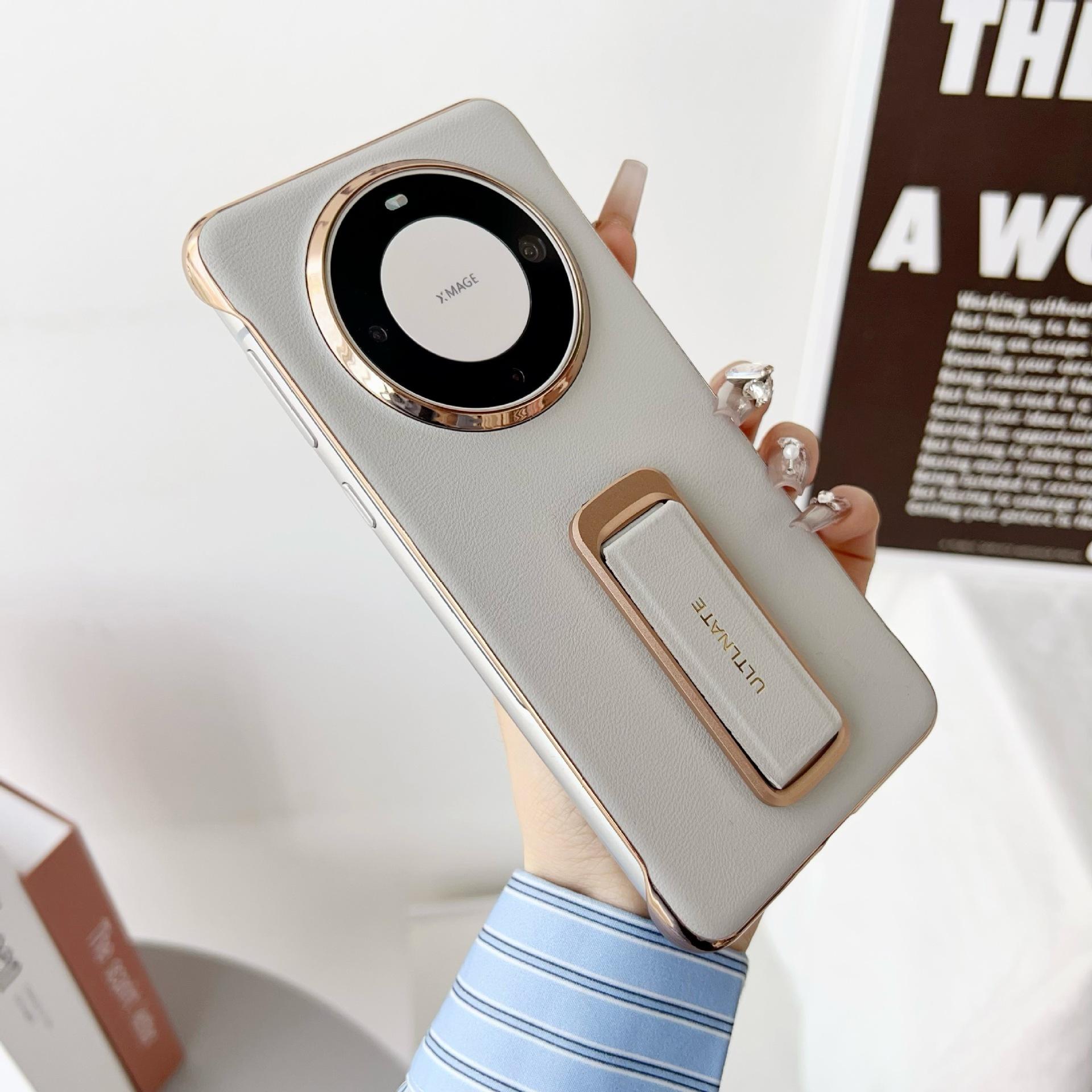 

Подходит для Huawei Mate70RS Вращающаяся подставка Чехол для телефона, Безрамочный Mate60pro Кожаный чехол с защитой от падений Pura70Ultra белый