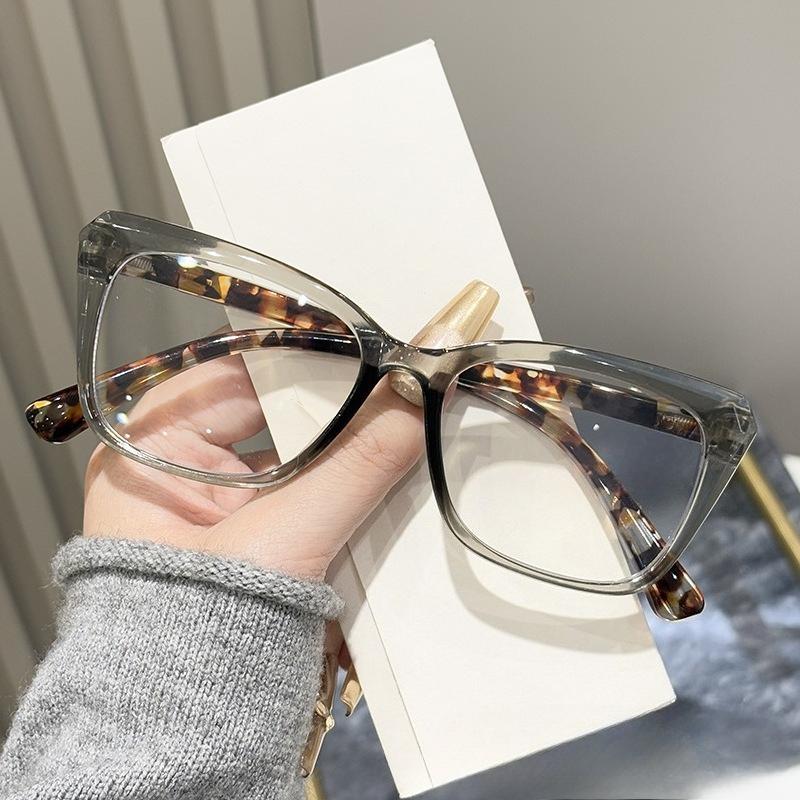 Fashionable Square-Frame Blue Light Blocking Presbyopia Glasses Large Frames Comfortable High-Definition Women Reader Eyewear 0 To +4.0