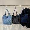 Casual versatile denim handheld cloth bag women's simple texture Korean version shoulder bag large capacity fashion commuter messenger bag