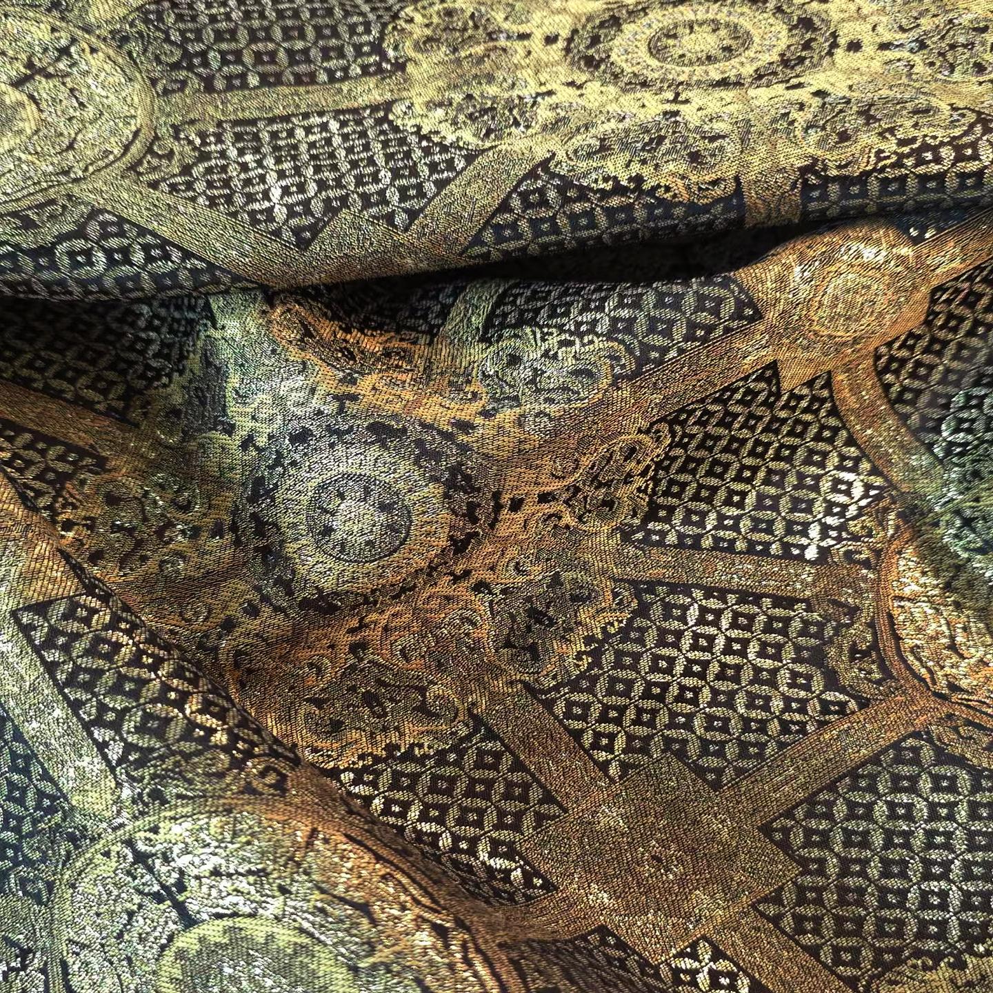

New Chinese Sle Bla Gold Old Money Wind Eight Passes Embroidery Fabric Vest Coat Set Material Silk Polyester