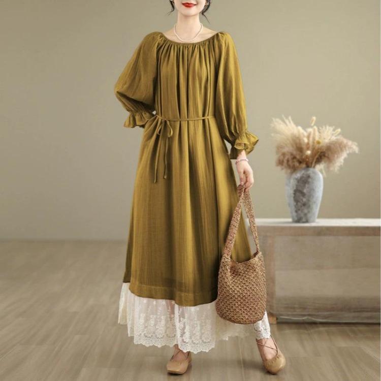New French Style Oversize Off The Shoulder Dress Patchwork Lace Sweet One Neckline Slim and Long Look