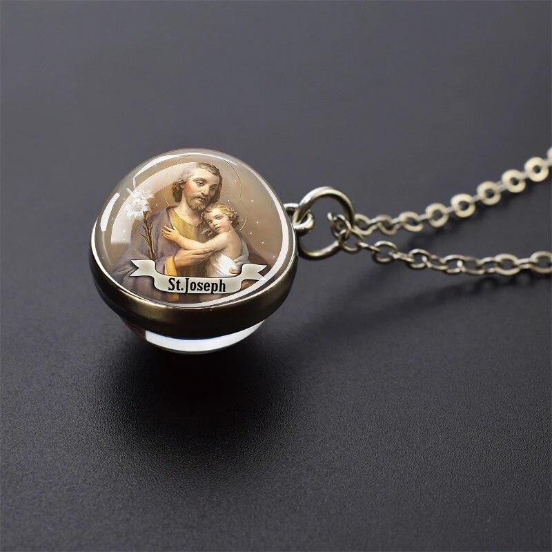 

Намисто Ісус і Діва Марія Святий Михайло Джуд Ентоні Патрік Пол Кулон зі скляною кулькою Релігійні ювелірні вироби Християнський подарунок