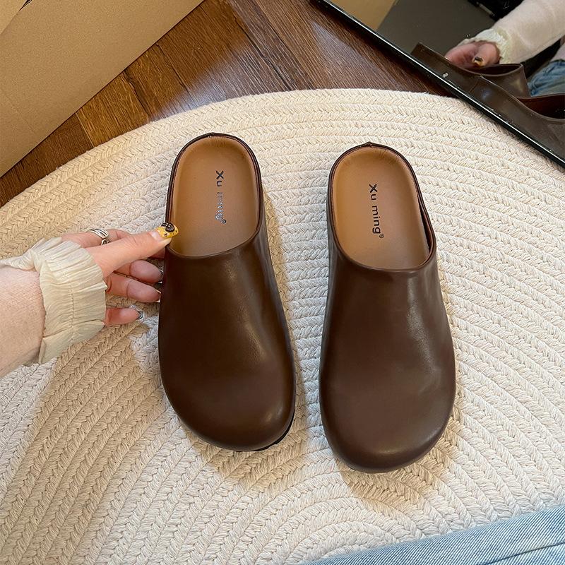 

Fashion temperament retro flat-bottomed bag head slippers women s summer wear 2025 new white non-slip half-toboken slippers 40 коричневий