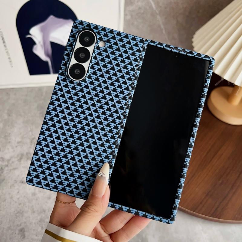 

Business Carbon Fiber Texture Phone Case For Samsung Galaxy Z Fold 7 6 5 4 3 Shockproof Ultra Thin Skin Feel PC Protector Cover Galaxy Z Fold6