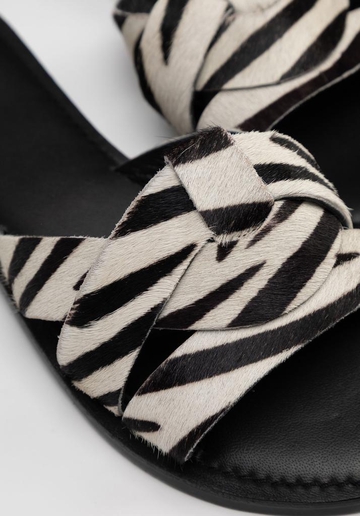 Wittchen Women's Animal Print Leather Flip-Flops In Black And Beige, Black And Beige, Natural Leather