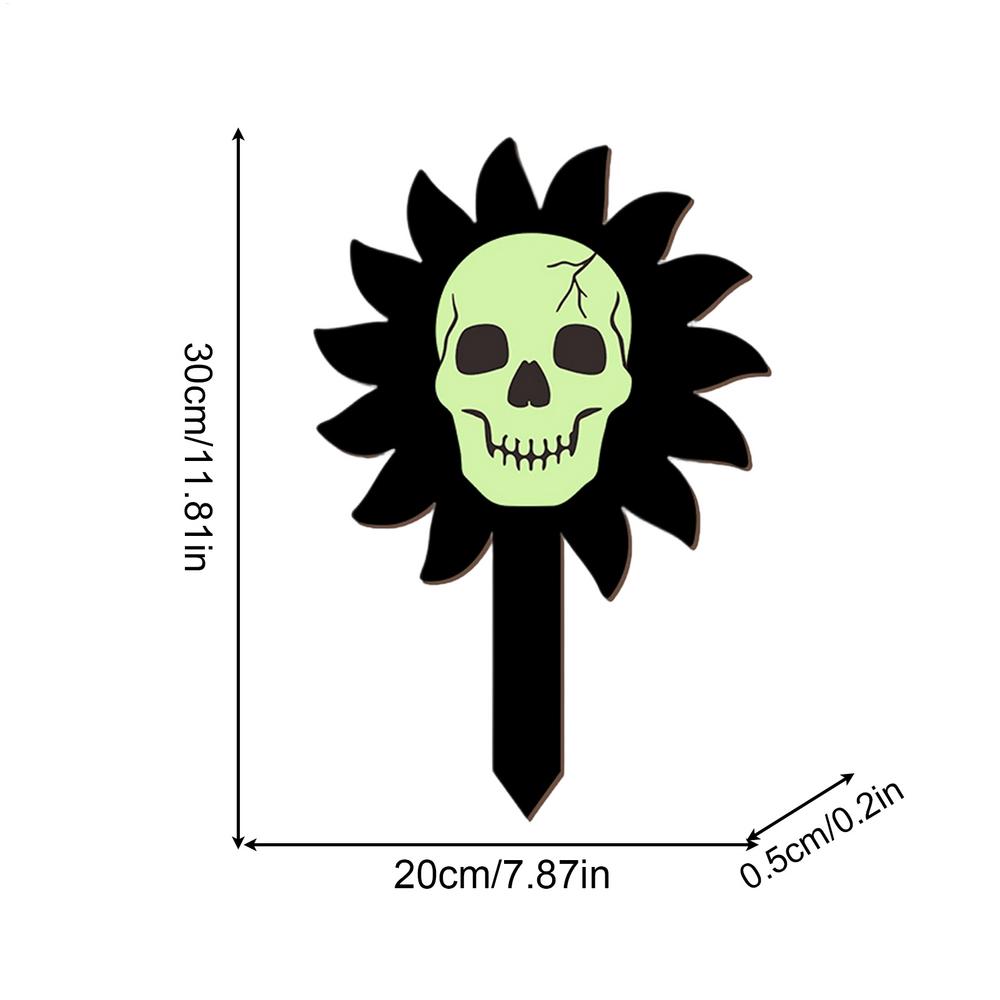 

Halloween garden stakes luminous skull sign wooden flat atmosphere decorative signs for Halloween party outdoor lawn decoration