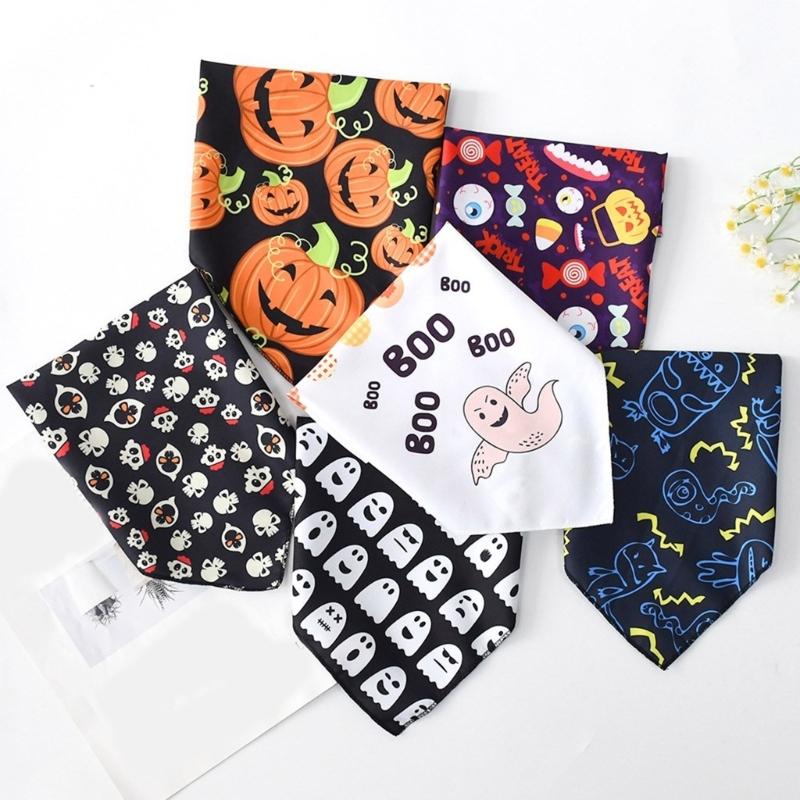4lots Halloweens Triangular Scarf Permeable Pet Neckerchief Dog Triangles Bib for Dogs Regulable Neck