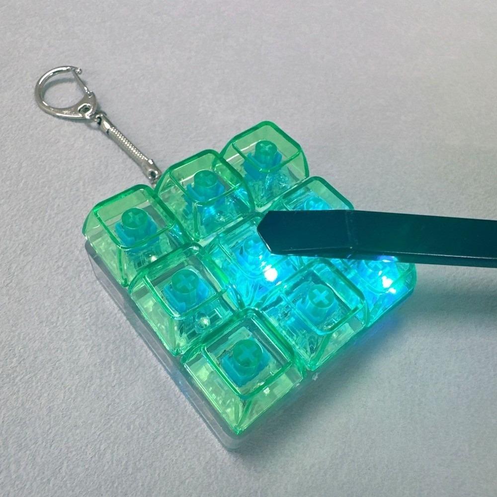 9 Tasten Knopf Tastenkappe Fidget Schlüsselanhänger Finger Tastatur Kappen Spielzeug DIY Dekompressionsspielzeug Clicker Spielzeug Zum Stressabbau Zeitvertreib