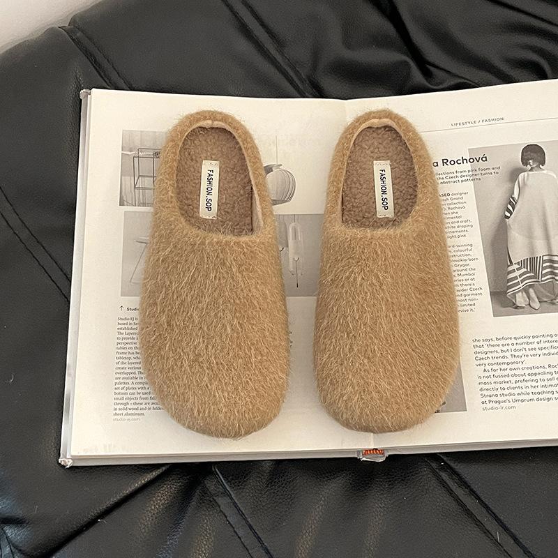 Retro style simple high-end casual fluffy slippers women's autumn and winter suede outer wear home thick-soled bag head slippers