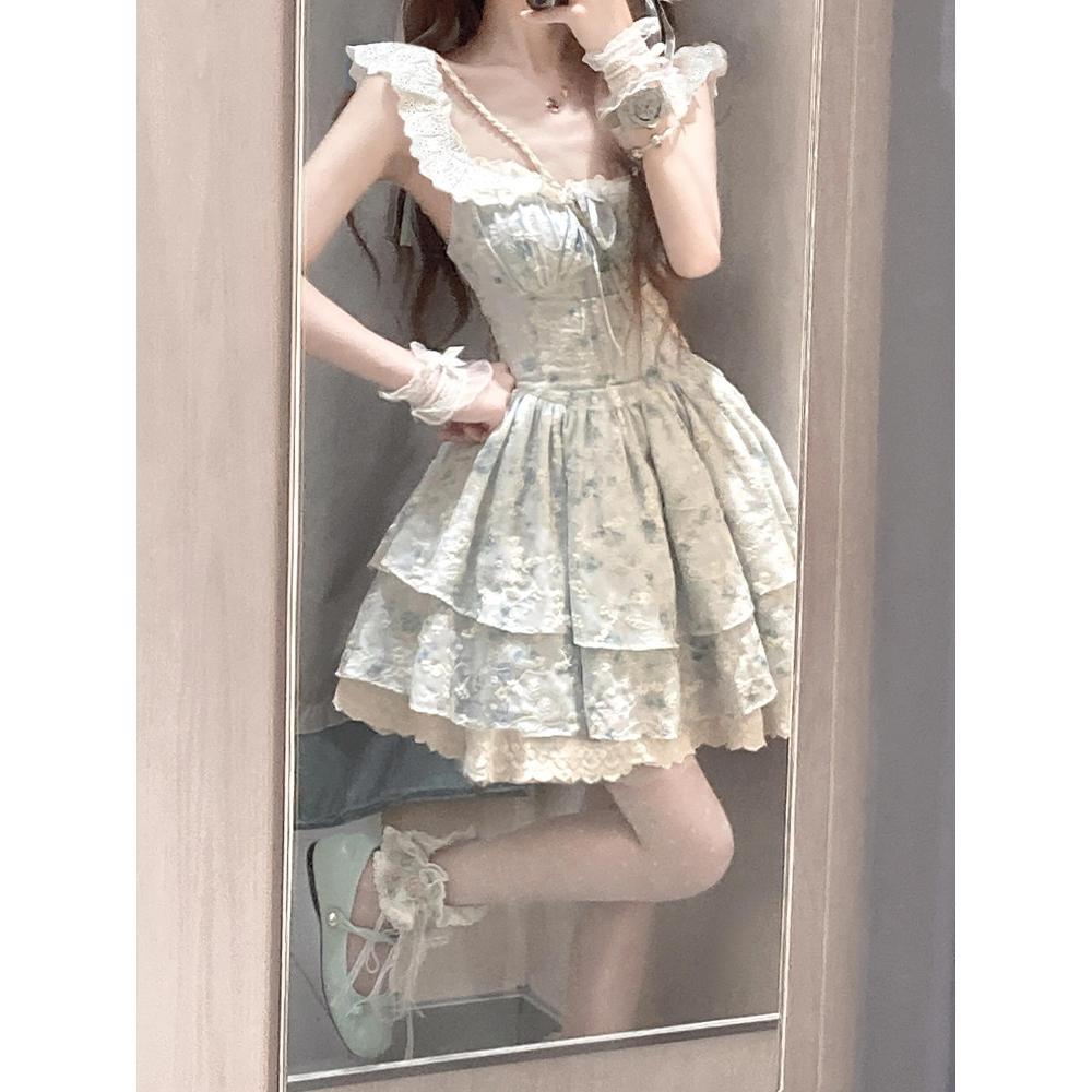 French girl floral dress women's summer sweet little cake puffy short dress cute little flying sleeves waist