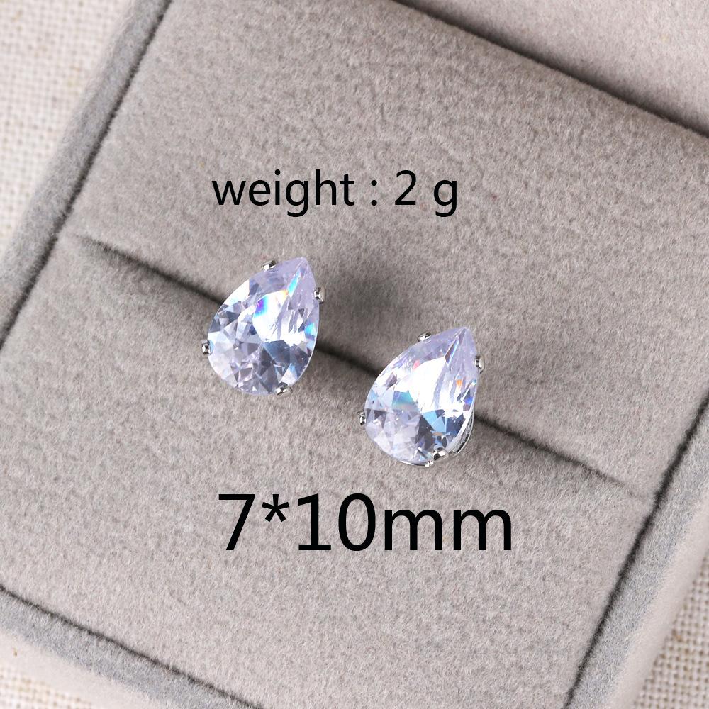 Delicate Water Drop Shaped Stud Earrings Luxury Silver Color Crystal CZ Ear Earrings for Women Fashion Versatile Jewelry