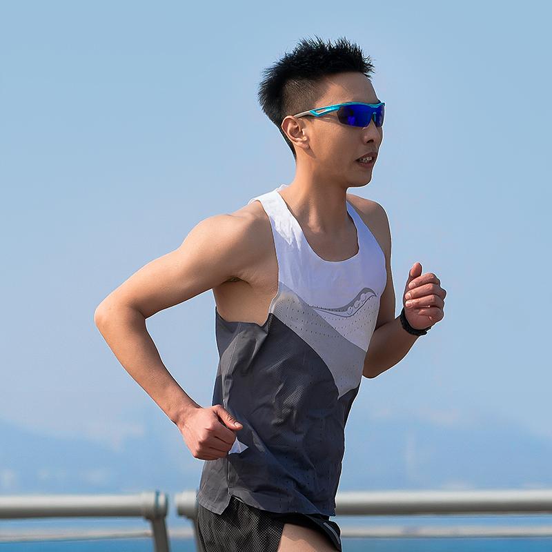 Saucony SS24 Logo Color Block Moisture-Wicking Lightweight Breathable Crew Neck Running Tank Top Men Tops White Black Gray SC2249038A-PR38