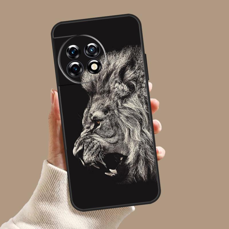Roaring Lion Case For OnePlus 10T 8T 9R 10R 12R OnePlus 12 11 9 10 Pro Nord 2 CE 3 Lite N10 N20 N30 Cover