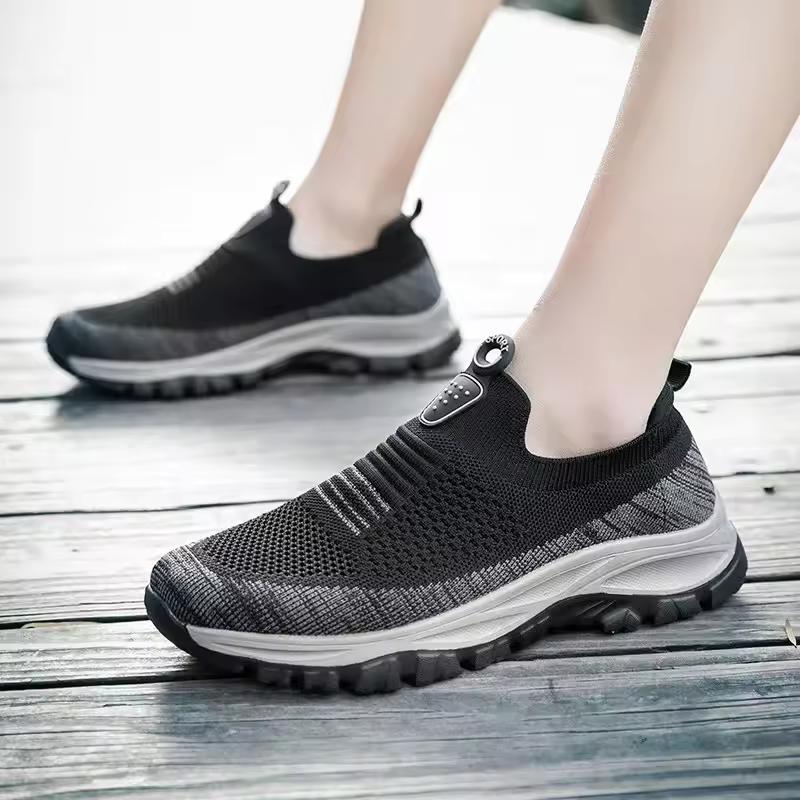 

Men Outdoor Lightweight Hiking Shoes Walking Daily Barefoot Casual Sneakers Breathable Shoes 46 чорний