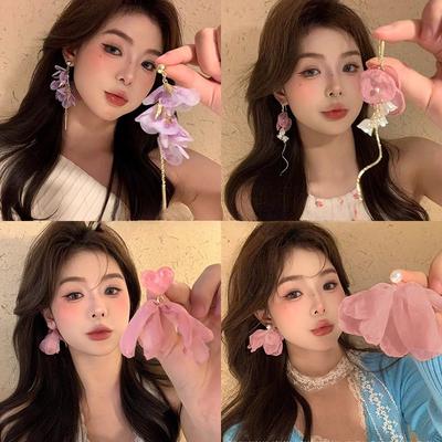 Floral Earrings - Women's Summer Sweet Petal-style Earrings with A Sophisticated and Unique Design, Exuding An Elegant and Exclusive Charm.