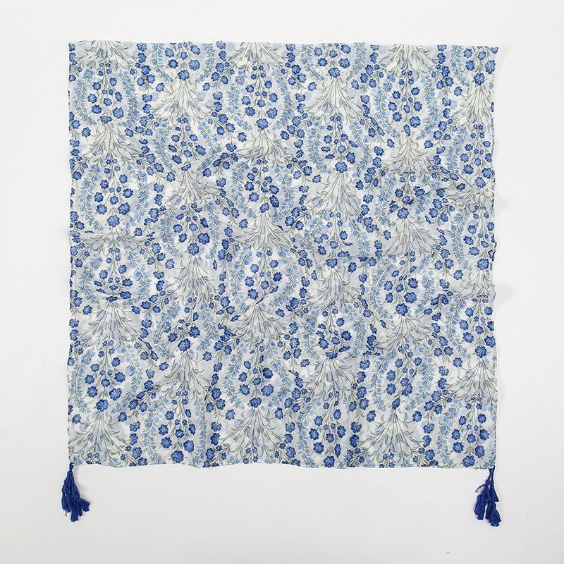 Spring and Autumn New Bali Yarn Tassel Retro Printed Geometric Scarf Versatile Fashion Travel Sunscreen Shawl Silk Scarf Women