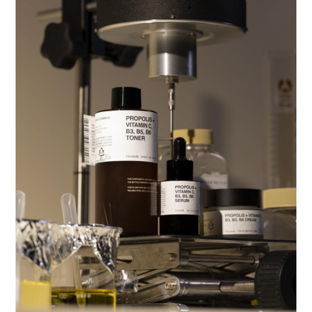 TOUN28 Propolis Vitamin C B3 B5 B6 Balancer Toner, 250ml, 1 Unit