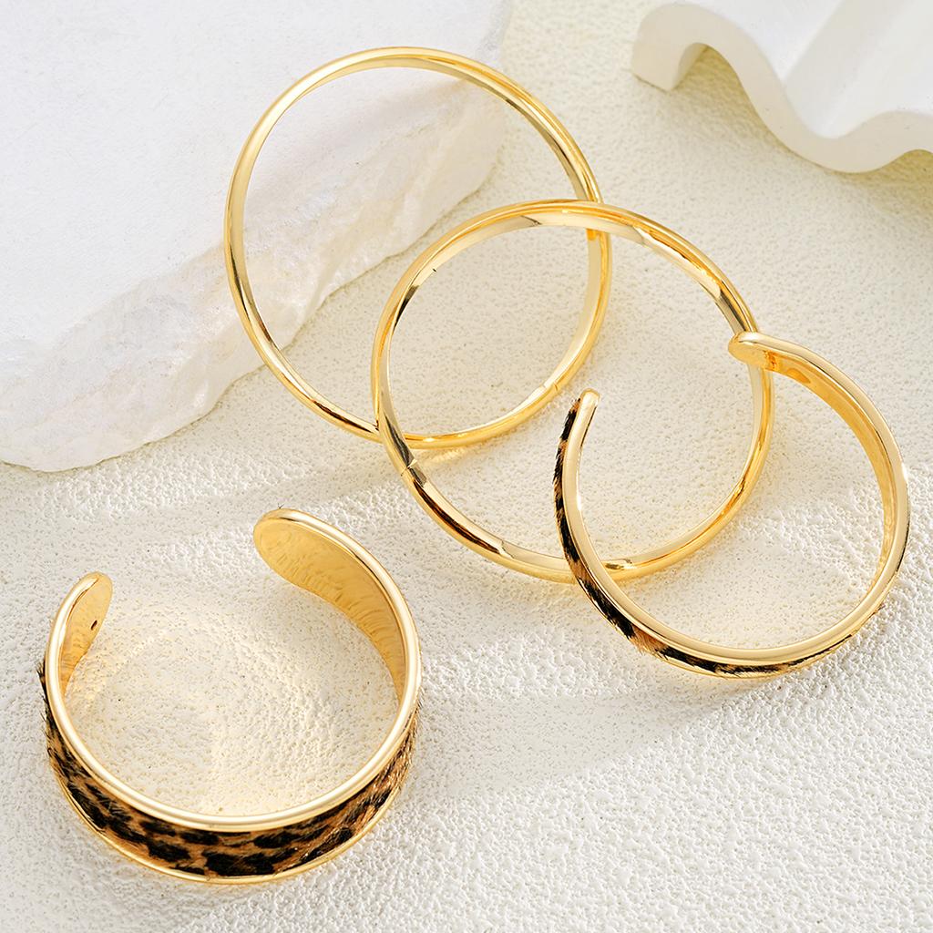 17KM 4 Piece Leopard Print Free Smooth Surface Bangle Fashion Jewelry Set Women Trendy Shiny Daily Party Accessory Decorative Gift