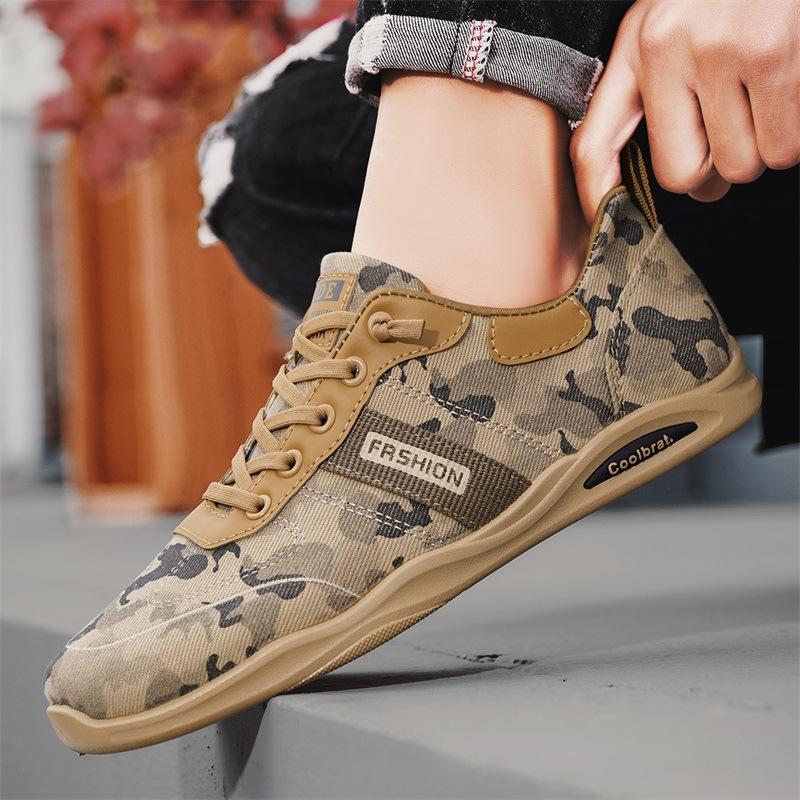 2025 new summer breathable ice silk men's shoes camouflage personality trend student soft sole casual sports men's shoes
