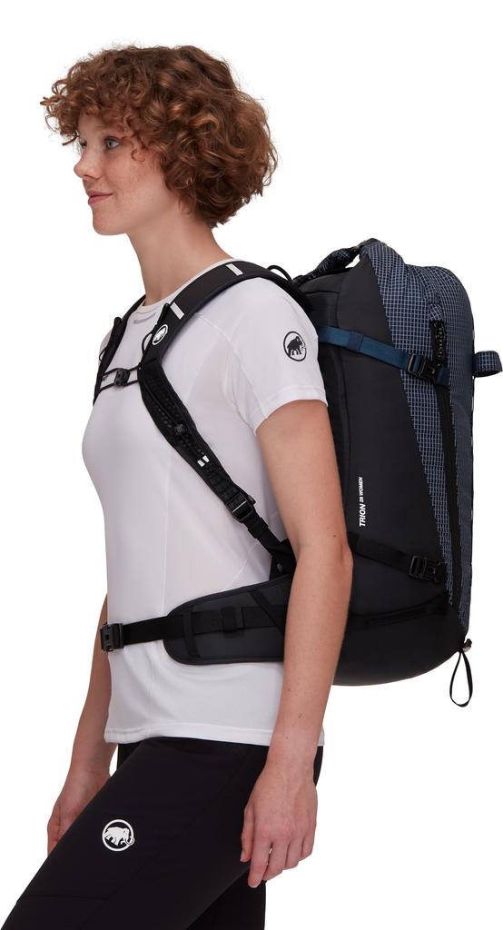 Trion 28 [Mammut] Women's 2520-01001 Marine-black