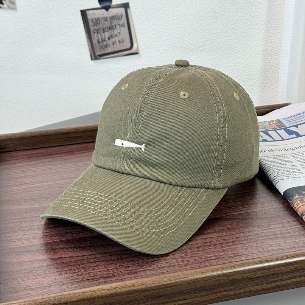Fashion Hat Korean version of simple little whale embroidered baseball cap Japanese literary tide student versatile casual fashion cap couple