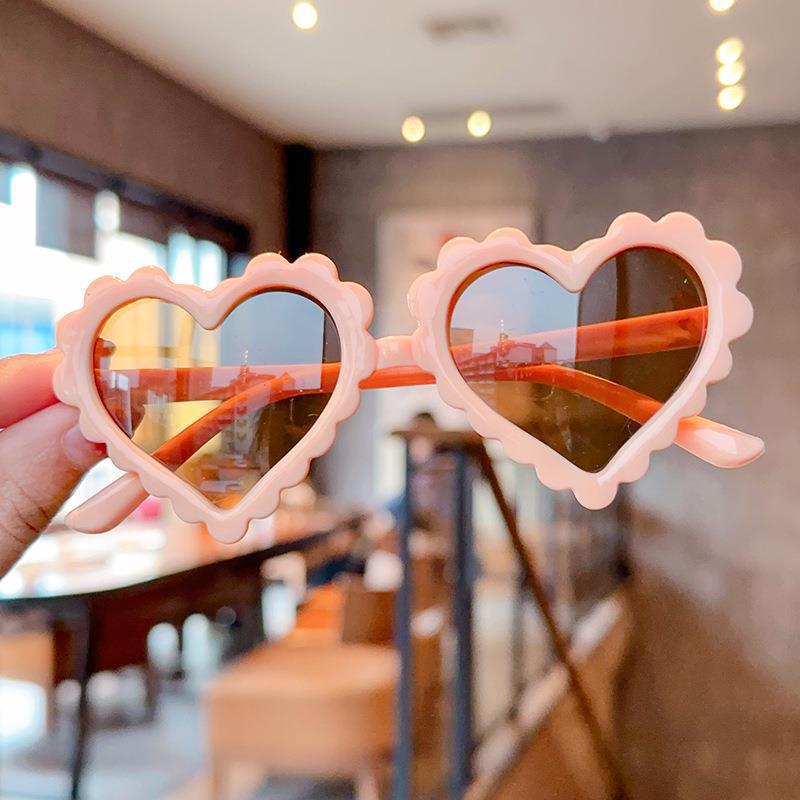 New Children Love Sunglasses Fashion Baby Sun Glasses Cute Girl Alien Peach Heart Decorative Glasses Uv400