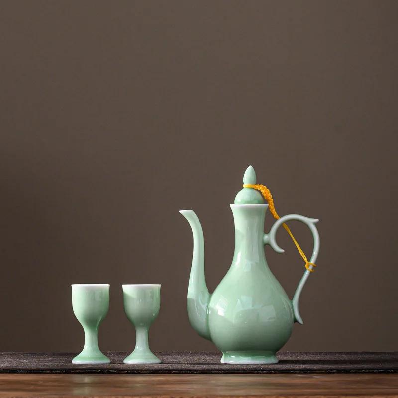 Chinese style wine divider ceramic retro wine jug 20ml goblet antique invitation wine jug set gift box set