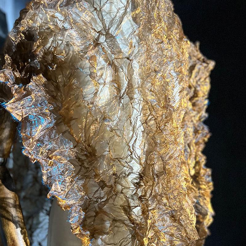 Organza s gradientním barevným přechodem, plisovaná, malý mačkaný vzhled, látka na oděvy, výloha, jevištní pozadí, svatební dekorace, designová látka