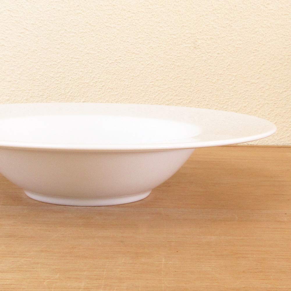 Jardin 24cm Deep Soup Bowl, White Porcelain, Mino Ware, with a Dimple, Perfect for Soup or Pasta