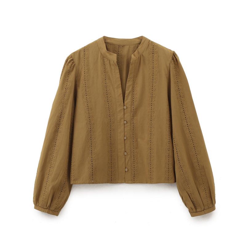 

Европейский и американский ретро топ с V-образным вырезом, рукавами-фонариками, вышивкой и ажурной отделкой Medium оливковый