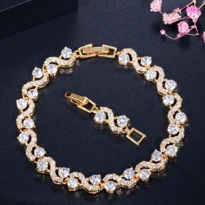 White Rhinestone Inlaid Colored Diamond Bracelet Light Luxury High-end Temperament High-end Bracelet Women