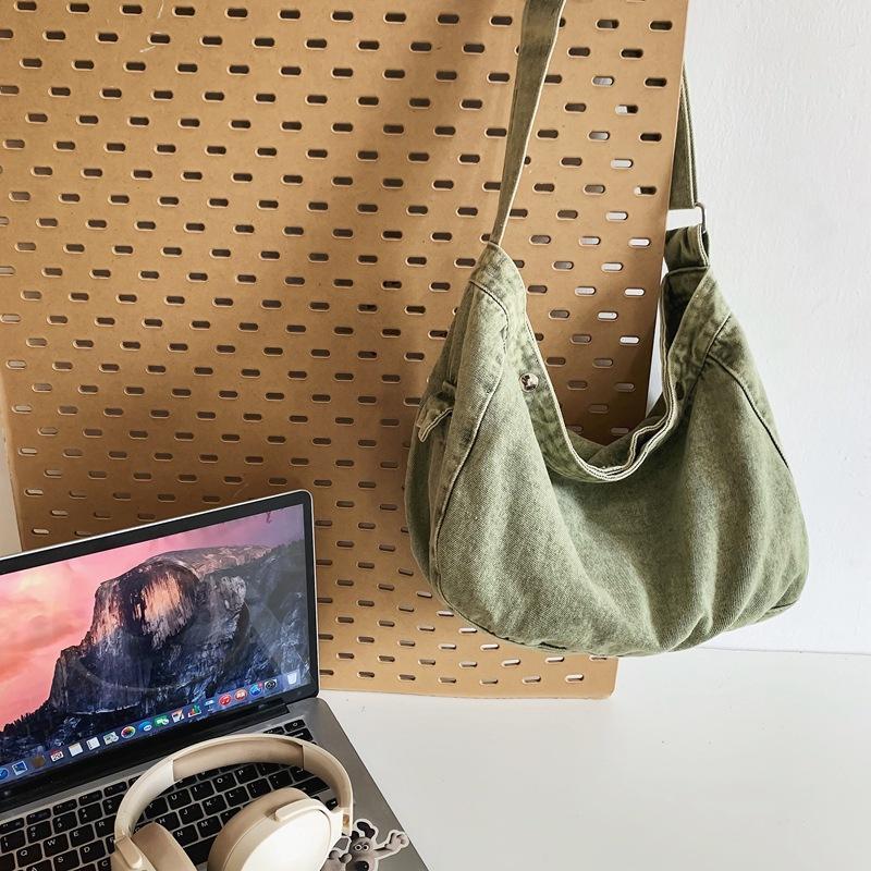 Cowboy Canvas Bag Simple Vintage Washed Half Round Crossbody Bag