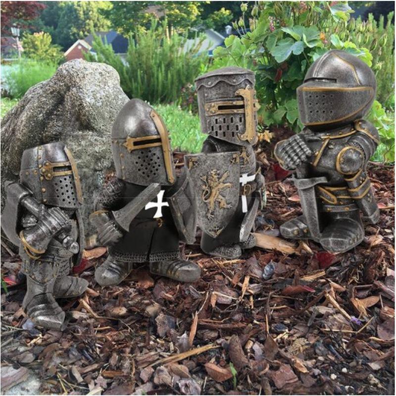 Dwarf Knight Resin Handicraft, European-style Sculpture, Decorative Piece for Medieval War Axe Guardian, Decorative Item