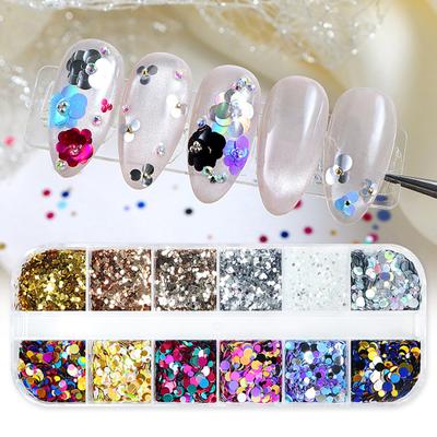 1 Box Runde Glitzer-Nagelkunst-Pailletten 12 Fächer Verschiedene Farben Holografische Nagel-Charms-Folien DIY-Nageldesign-Bastelarbeiten Maniküre-Dekorationszubehör