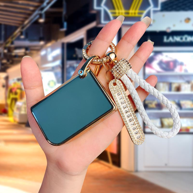 Lynk & Co 06 Key Case 2023: Limited Edition, New Model, Unisex Car Bag with Cute Buckle Shell.