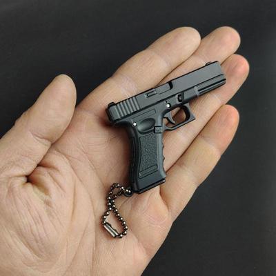 Mini breloc în formă de pistol breloc detașabil 1:3 Glock G17 Half Alloy Breloc Breloc Breloc