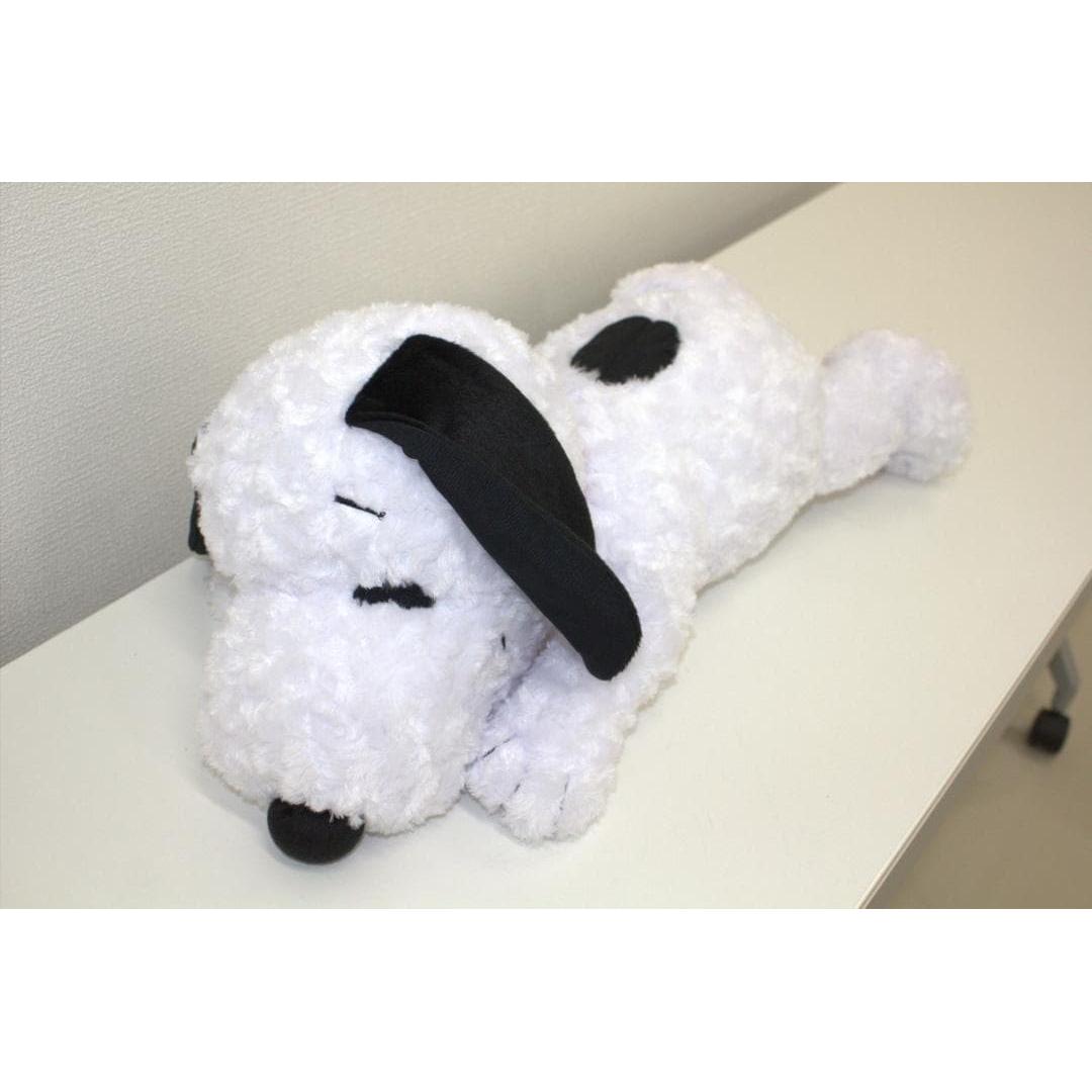 PEANUTS Snoopy stuffed toy
